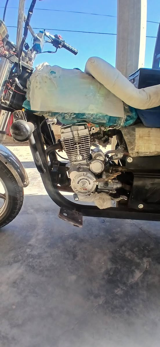 ستوته للبيع موديل 2016 ومكينه 2021 نعومه فول مكينه جديده وراق صولي ستوته مال جناي شراي بي خير ويدلل مكاني واسط الشحيميه ***********
