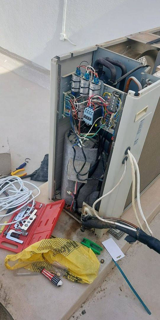 سلام عليكم تبريد وتكيف وصيانه جميع الجهزه التبريد نجف الاشرف نصر مهندسين طريق جنه عامود 18
رقم مبايل ***********
