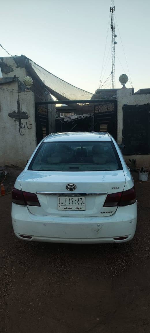 السلام عليكم   سياره BYD g3  2013 بصمه للبيع مكفوله من الضربه بيه رشات صبغ كير محرك كفاله عامه تبريد ثلج تخم تاير فتحه بالقماره اشاره بالمري    . السعر 44 مع المجال مكان السياره نجف ***********.
