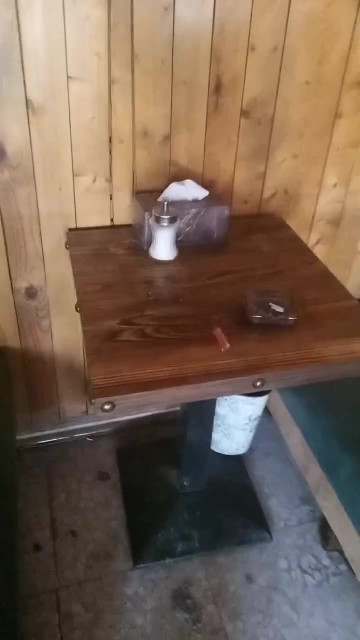 غراض مال كوفي دخم 8 مقاعد دخم ديوان عشر قنفات مقعدين كراسي حديد + طبلات خشب الاستفسار على الخاص ***********
