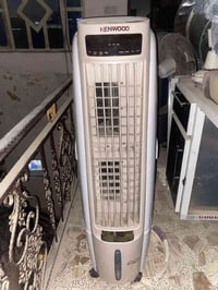 مبردة كينوود شاشه لمس   وريموت هواء بارد ثلج   داخليه متسوي رطوبة   3س...