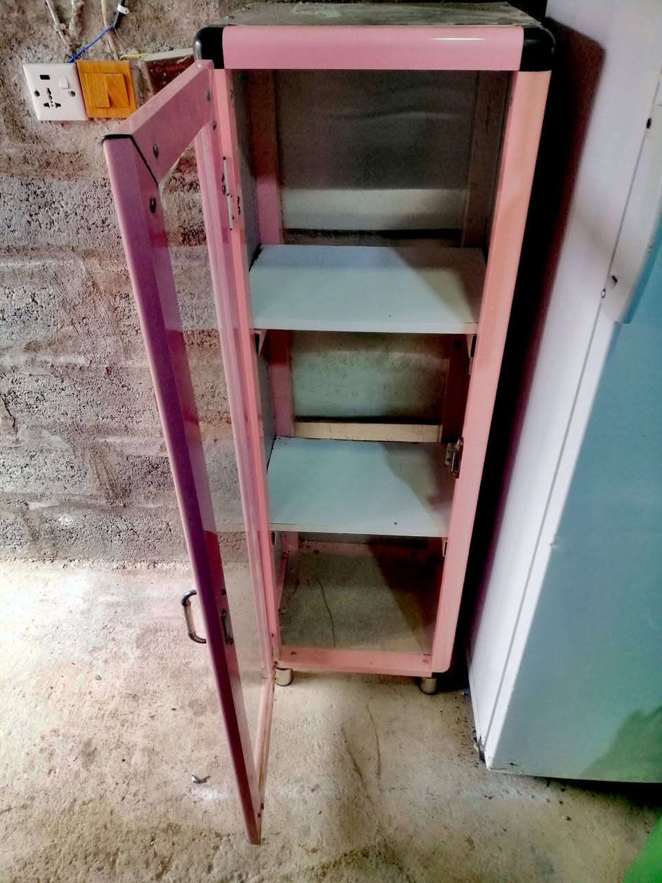 موادسارای دەرەجەیەکە
***********
