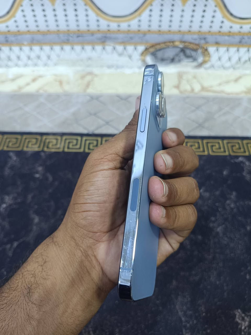 اسلام عليكم ايفون 13 بروه ماكس للبيع
جهاز نضيف ومال بيت ما مستخدم هواي
نضافه 95%
بطاريه 89%
جهاز مكفول من تبديل اي قطعه بي ممصلح شي بي ع وضع شركه
ذاكره 256
الجهاز امريكي امريكي امريكي
سعر 750 وبي مجال الستفسار ***********
