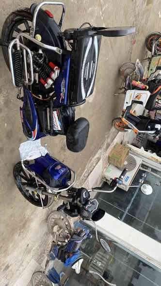 دراجة شحن هارلي نظيفة ناقصها بس بطاريات سعر 180 موقعنا المفرك شارع العام قرب جامع الزيتوني وقرب جسر المشاة للأتصال ***********
