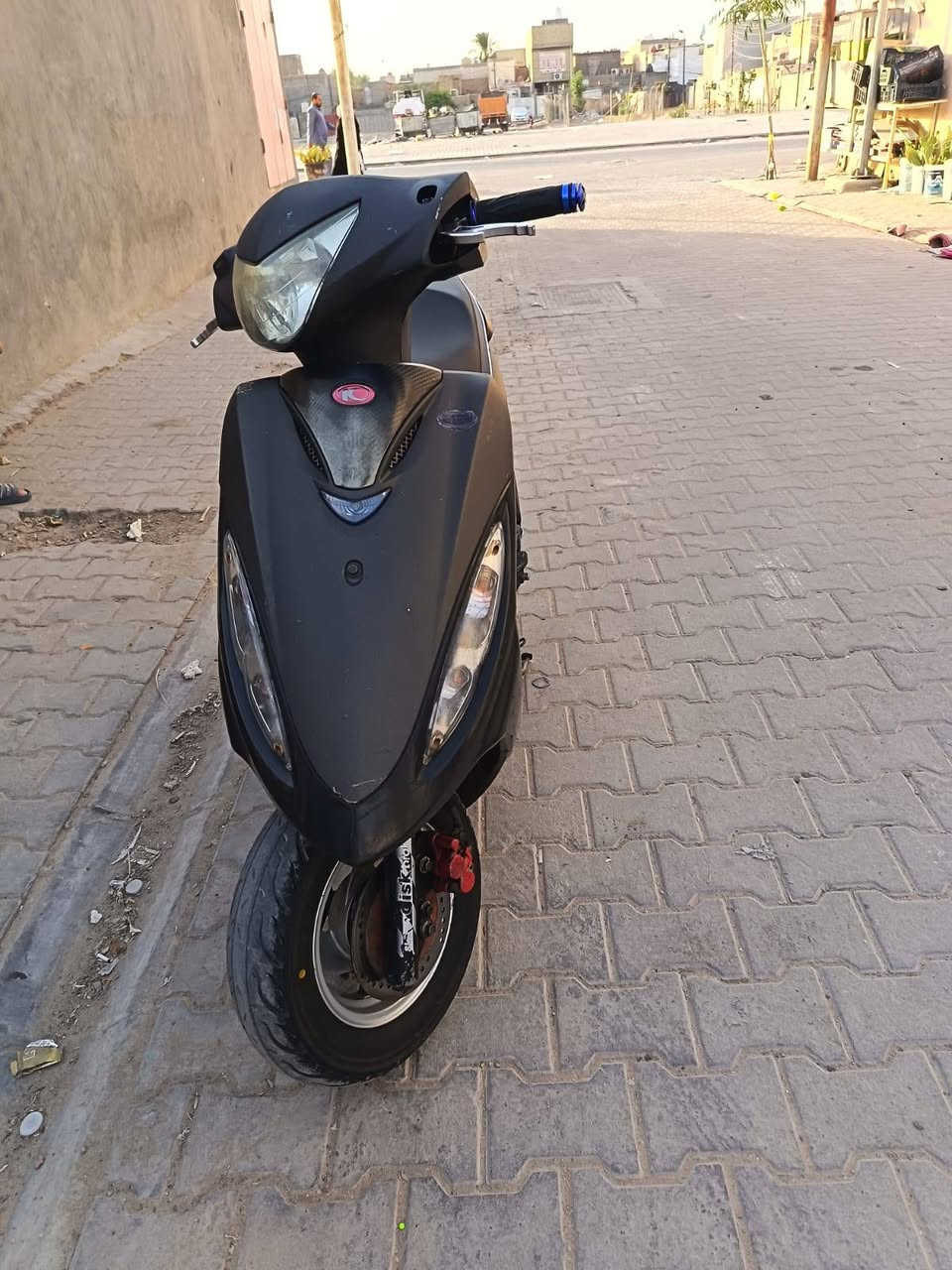 دراجه جي فور كامكو للبيع دراجه صاله سبوعين من منزليه من الحاويه شلعه معدل فول وين ميعجبك افحص سعر 700 مكان كوفه حي ميسان رقم بي واتساب ***********
