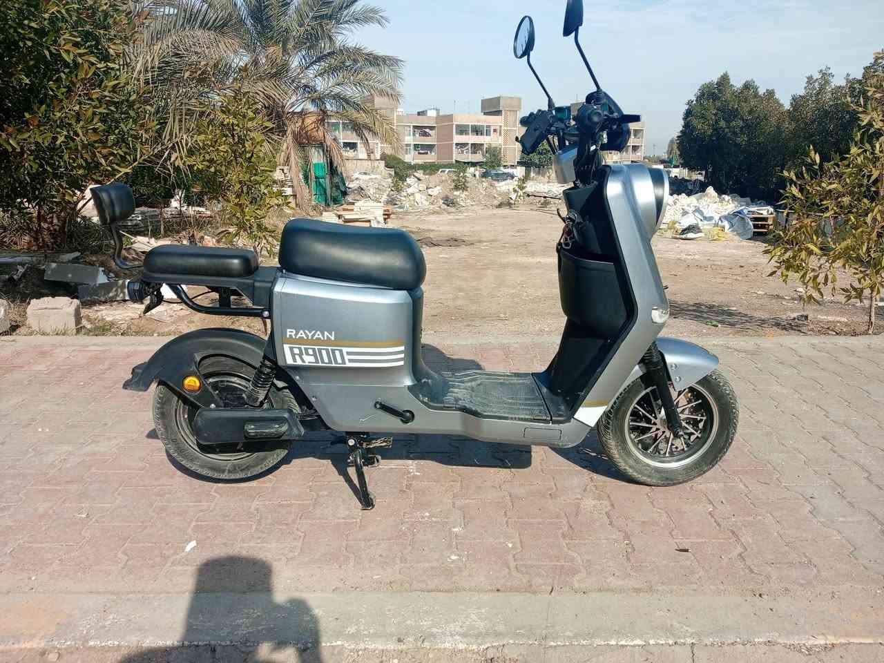 دراجه ريان R900 ماشية 260 كيلو
حجم الملف 1000W✅
نظام البريك دسك البريك الامامي وخلفي يعمل بنظام مانع انزلاق✅
عدد البطاريات 5كبيره 28-60v✅
حجم التاير 10/300✅
شاشه ايباد تحديد اعطال دبل اشاره ✅
شاحن لموبايل جهاز انذار مانع لسرقه ✅
ثلاث سرع  بريك هايدروليك ✅
دبل سويچ ✅ رجوع خلف R
قفلها 550 الف بدون عملة ( بغداد قضاء المحمودية) 
واتساب ***********
