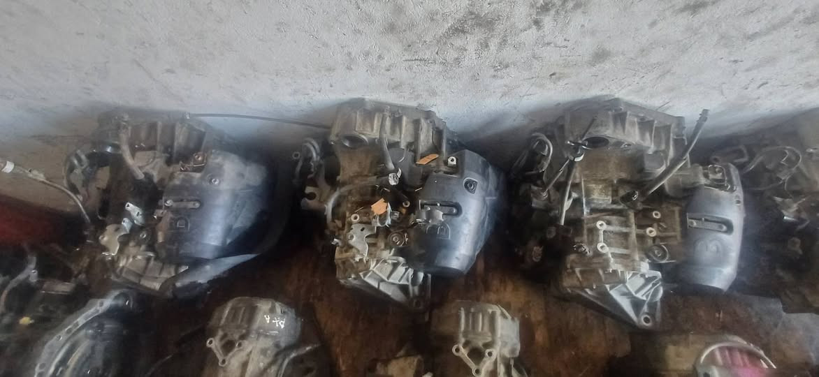 السلام عليكم توفرت محركات وكيرات وكافة التفرعات والكماليات كامري وافلون ٢٠٠٧ /٢٠١٠
العنوان بغداد الطالبية ساحة ٨٣
للإستفسار ***********
