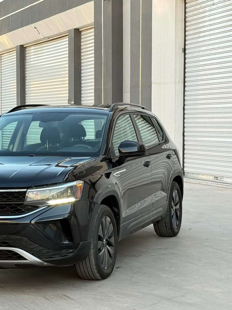 سلام عليكم  123$ و بيها مجال ما اتوقع اكو هيجي سعر بل سوك
للبيع فوكس واكن تاوس 
موديل 2022 بدون صبغ 
مكينا كير شرط بيها مكانين بارد فقط 
ماشية 55 فقط 
تبريد ثلج 
موصفات :
تدفئة كشنات 
3 وضعيات قيادة 
سبورت ~  ايكو ~ نورمال
داخل لونين 
بصمة تشغيل + دخول ذكي 
لايت زينون بك لايت لد 
رادار امامي و خلفي سيارة جاهزة ما ناقصها شي مكان سيارة موصل حي تأميم فرع المحطة مكتب الاسطورة ***********
