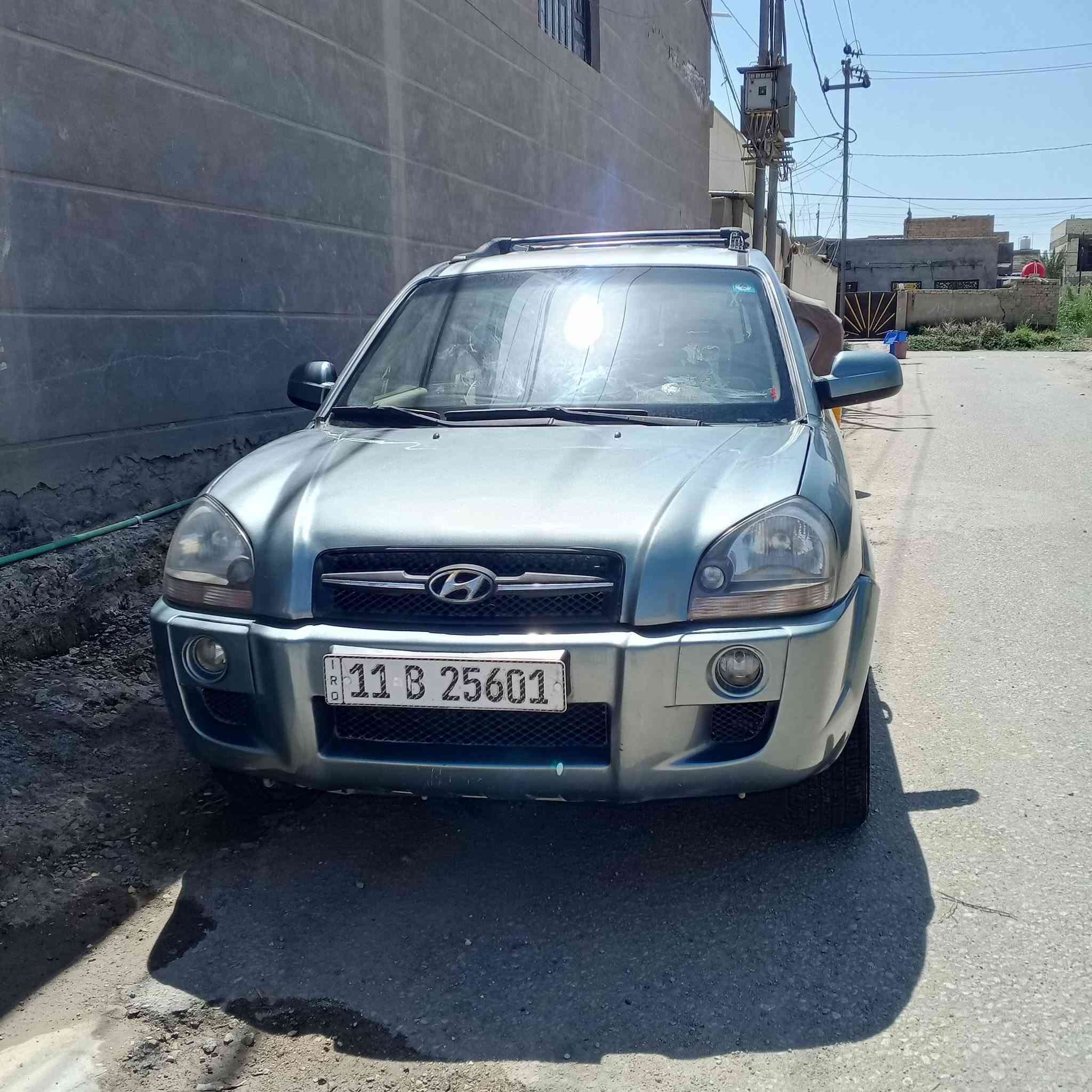 توسان 2007 وارد امريكي مكينه 2000 مصبوغة حزام اثر جراد حادثهه جاملغ جهة السائق ب٨٥  مستعجل على البيع ه‍ ***********
