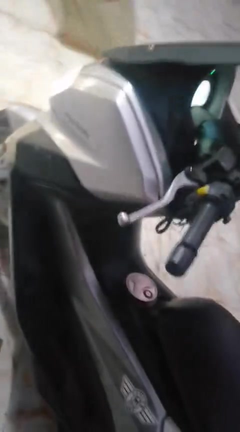 ان ماكس جديده صارله ست شهر من طالعه من المعرض مكينه مكفوله من كلشي دسك خلفي امامي لايت زنون ب٧٠٠ وبيه مجال مكان فضليه ***********
