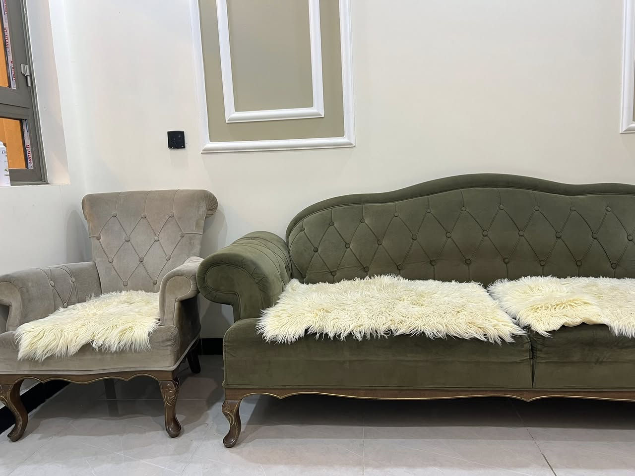 ب 600 وبي مجال الطبلات ويا والفروه💙


**إذا كنت صاحب هذا الإعلان وتريد حذفه لأي سبب، رجاءا أرسل رسالة إلى الدعم الفني**