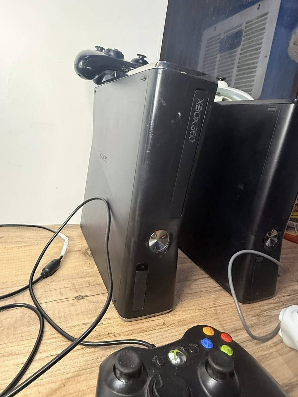 عرررض خاص نار 🔥 🔥
السلام عليكم اكس بوكس 360 سلم ذاكرة 250 كيكا دبل جوستك تجاري+اصلي وكافه ملحقاته الاصليه موجودة  ومفول العاب انطي الجهاز شرط الضمان والفحص.
سعر  الواحد 105 الف قفل مكاني كركوك والتوصيل موجود الشراي يتواصل وياي واني خادم رقمي ***********
