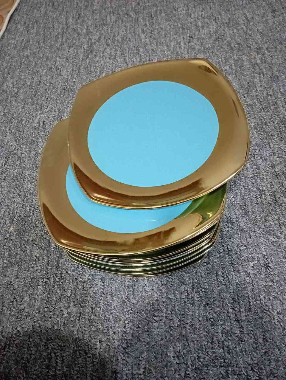 فرفوري ملون ذهبي جديد للبيع سعر الكارتون 50الف حلة للاستفسار خاص


**إذا كنت صاحب هذا الإعلان وتريد حذفه لأي سبب، رجاءا أرسل رسالة إلى الدعم الفني**