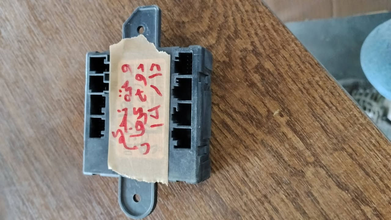 السلام عليكم متوفر عقل سياره 
وعقل كرت الايرباك 
ومنضومه قاعده الهواء 
وقاعده لايت زنون 
وكارت عقل كير 
السيارات امريكي كوري 
كركوك صناعه القديمه شارع البداله


**إذا كنت صاحب هذا الإعلان وتريد حذفه لأي سبب، رجاءا أرسل رسالة إلى الدعم الفني**