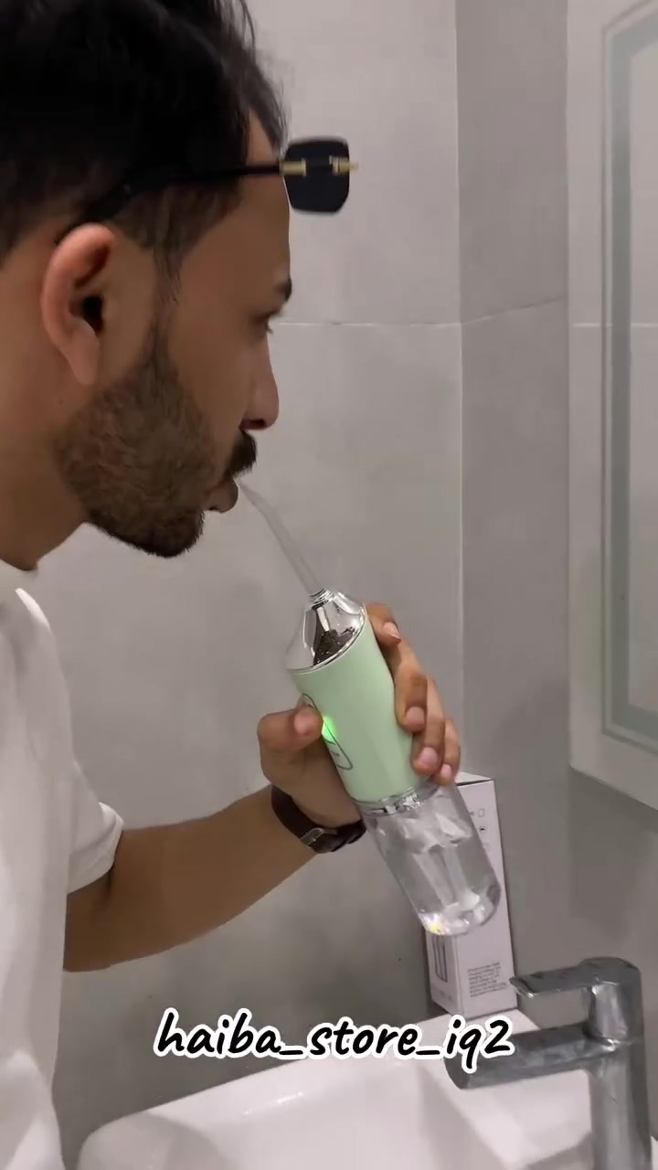 ليش تروح لطبيب الأسنان وتدفع مبالغ خيالية للتنظيف؟ الحل صار بيدك! 🦷✨
​الفرشاة العادية وحدها ما توصل لكل مكان، ولهذا السبب تتكون الروائح الكريهة والجير. متجر هيبة يقدم لك الحل النهائي: منظف الأسنان المائي الاحترافي.
​✅ ليش لازم تطلبه الآن؟
​💧 قوة دفع الماء: يزيل بقايا الطعام والجير من الأماكن الصعبة بلمحة عين.
​🦷 مثالي للتقويم: إذا كنت مركب تقويم، هذا الجهاز هو المنقذ الوحيد لتنظيفه بعمق.
​✨ ابتسامة واثقة: يمنع التهاب اللثة ويقضي على الروائح الكريهة نهائياً.
​🔋 شحن USB: بطارية قوية تدوم طويلاً، وشكله أنيق وحجمه مناسب للسفر.
​🚨 عرض الافتتاح من متجر هيبة:
🔥 السعر: 30 ألف دينار فقط!
🎁 والتوصيل مـجـانـي بالكامل لجميع محافظات العراق!
​الدفع عند الاستلام (افحص القطعة وتأكد من الجودة يلا تدفع) 🤝📦
​📍 للحجز والطلب المباشر:
​راسلنا عبر رسائل الصفحة 📩​أو عبر الواتساب مباشرة من هذا الرابط:
[https://wa.me/9647773543103] #متجر_هيبة #صحة_الأسنان #عناية_بالبشرة #تجميل_الأسنان #ميسان #العمارة #بغداد #توصيل_مجاني #العراق #سواق_العراق #منتجات_ذكية #اكسبلور


**إذا كنت صاحب هذا الإعلان وتريد حذفه لأي سبب، رجاءا أرسل رسالة إلى الدعم الفني**