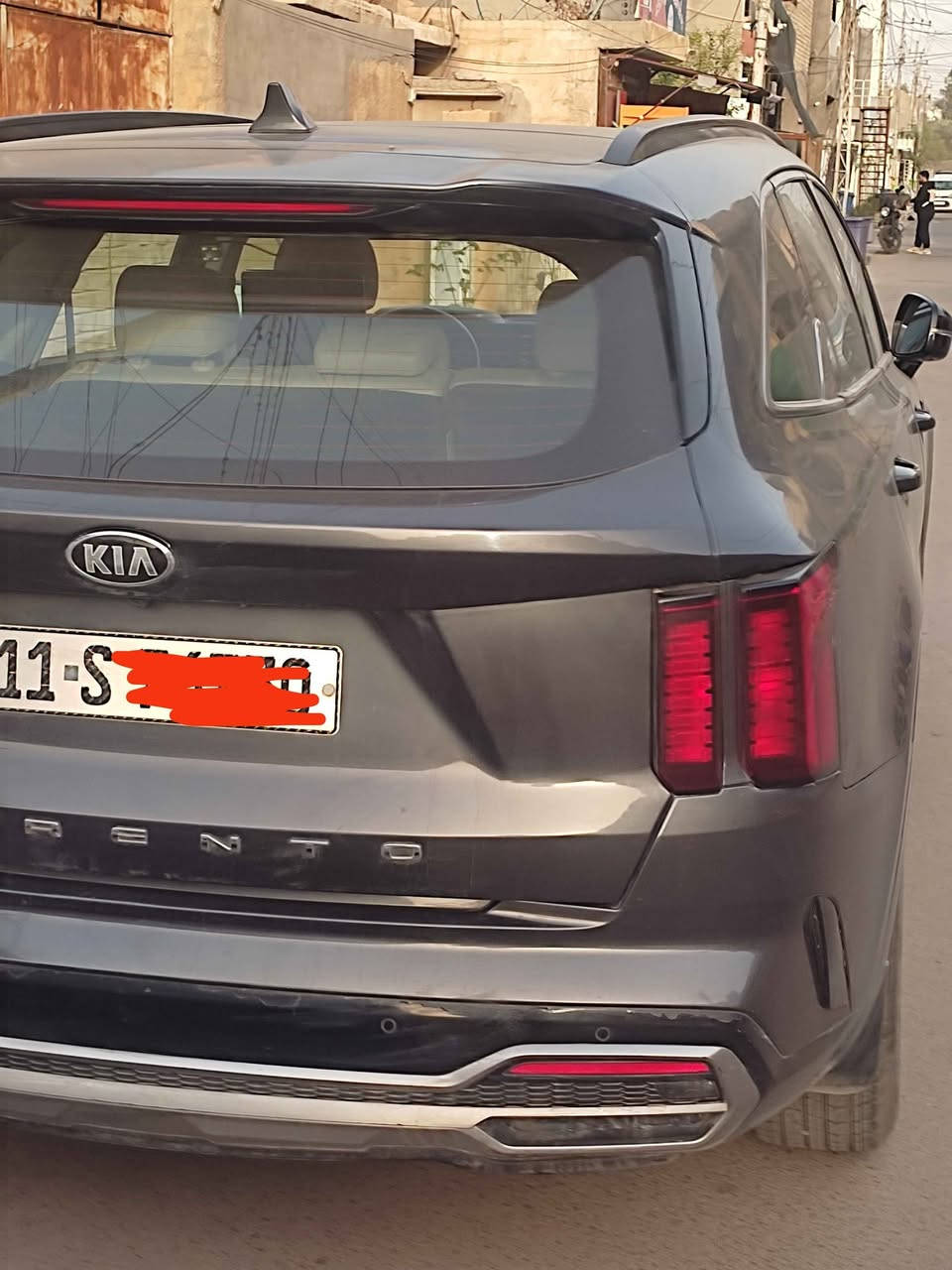 سورينتو وارد امريكا موديل 21 جلد 7 راكب محرك 2500 كشنات تدفئه رادارات بانوراما تحديد مسار وهواي بيها مواصفات رقم الهاتف *********** رقم بغداد بدون ايرباك  الضرر جنطه بغداد, العراق
