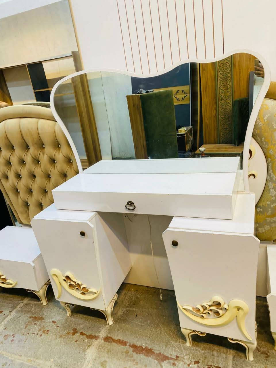 غرفه تركيه مستخدم  
 نضافه 95 بل💯 
نظام سلايت
عدد القطع 5
السعر  500
نقل وشد 🪛داخل بغداد مجاني 
باقي المحافظات كروه
للتواصل خاص موجوده


**إذا كنت صاحب هذا الإعلان وتريد حذفه لأي سبب، رجاءا أرسل رسالة إلى الدعم الفني**