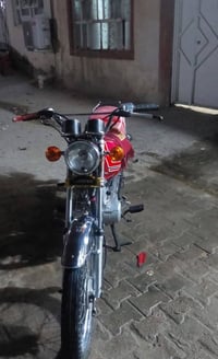 دراجه للبيع اوراق اصولي بيع متوازي 350 وبيها مجال 07876066528