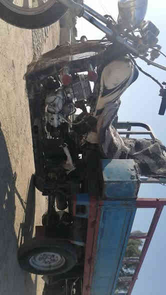 سلام عليكم ستوته متيار ستوته رقم سنويه رقم قادسيه ستوته بيه راصطات بل شاصي كدامك واضح بل صوره مو تجي الهنه وتكول ماكلتلي ستوته نظيفه محرك جديد تخم تاير كهربائيات شغاله بس شد باتري المو شراي اليتعبني السعر 700 وبيه مجال مكاني بابل تصل آبيك خير ودلل***********
