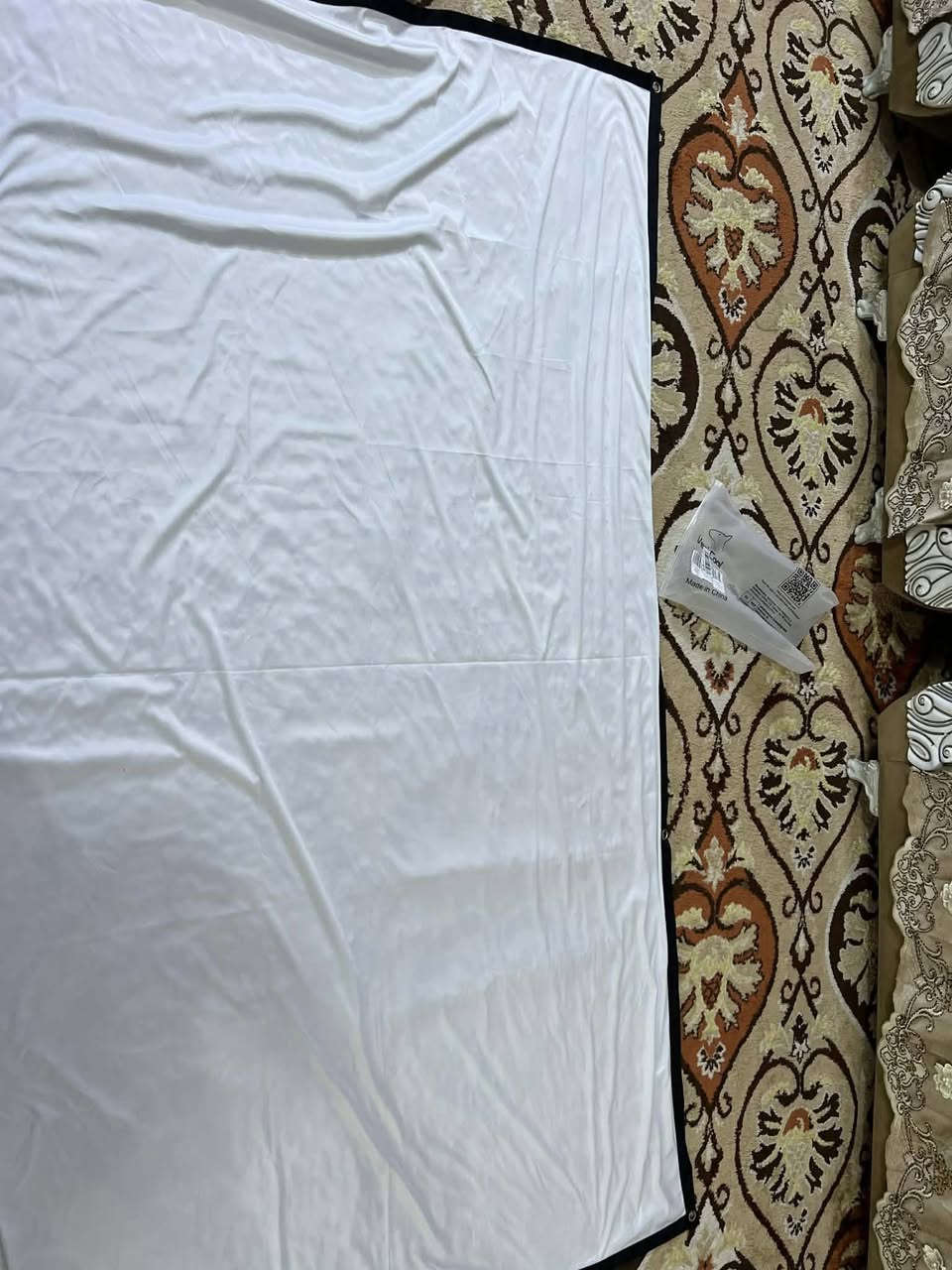 قطع قماش تستخدم لعرض الداتاشو
متوفر ثلاث قطع المهتم خاص

عرض مترين و١٠سنتيم
وارتفاعها متر و٢٠سنتيم


**إذا كنت صاحب هذا الإعلان وتريد حذفه لأي سبب، رجاءا أرسل رسالة إلى الدعم الفني**