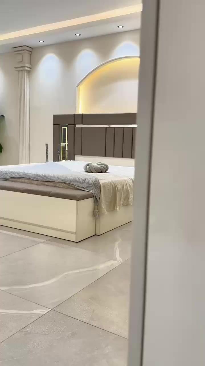 غرف جنن واقساط توصيل مجاني*موديل   مريم      المودرن*
*10 قطع*.    *320سم*

*1- ضهر بلوك*

*2- برغي وچوي حديد*
  
*سرير مخزن جك*

*5- شغل درجه اولى*

•••       *السعر🔥 مليون و750🔥  •••*السعر ثاب


**إذا كنت صاحب هذا الإعلان وتريد حذفه لأي سبب، رجاءا أرسل رسالة إلى الدعم الفني**