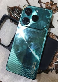 بوفا ٦ برو • ٢٤ رام • ٢٥٦