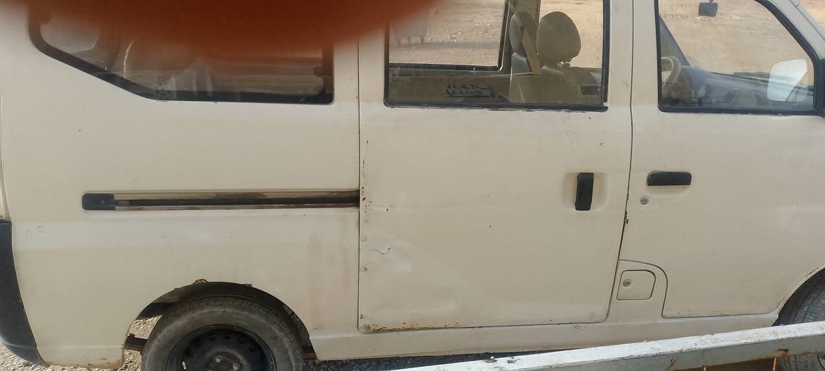 سياره ليفان سبعه راكب سعر 25 الاستفسار رقم الهاتف ***********
