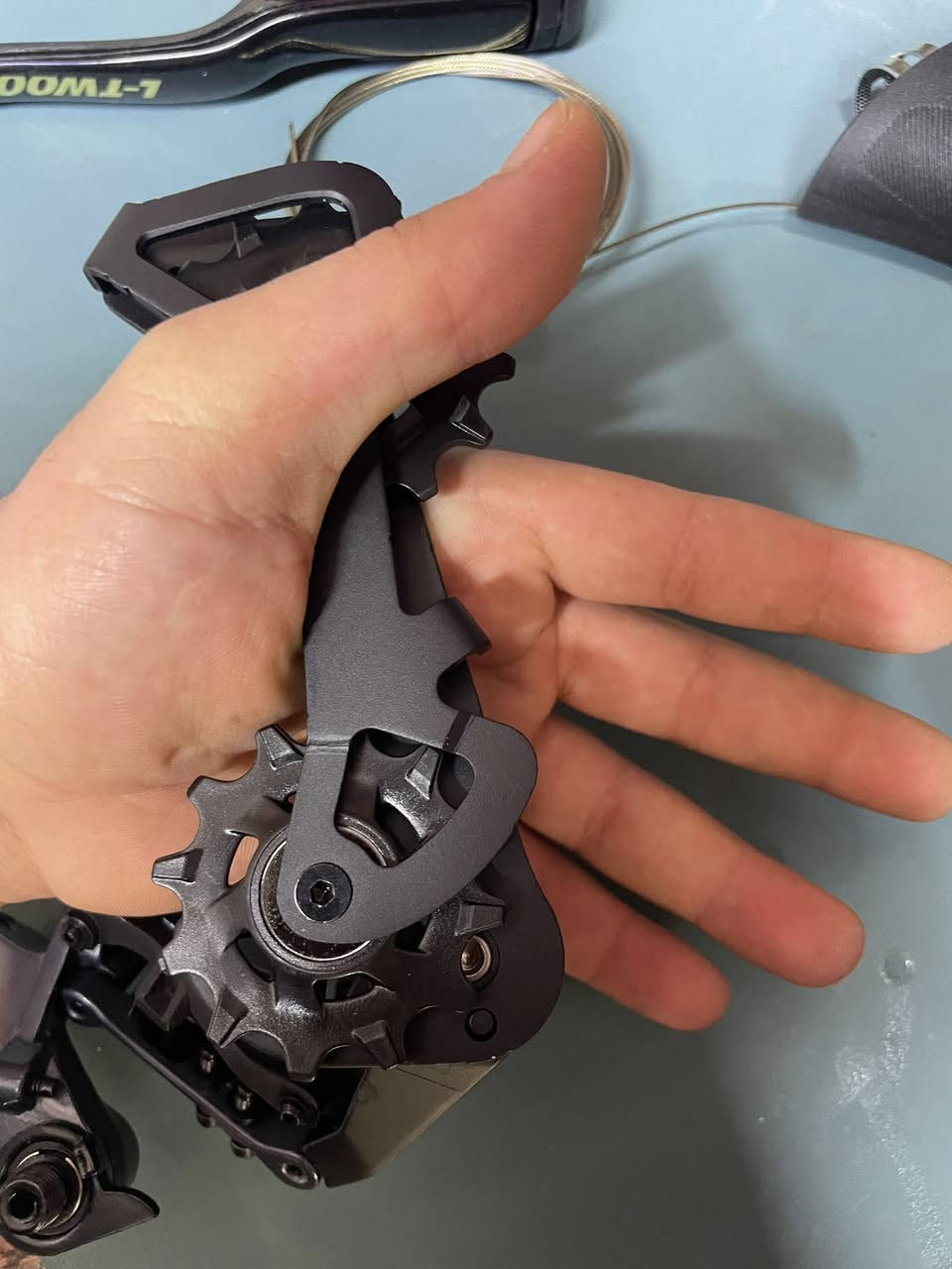 عگرب ويدات كت كامل ماركة سعرة 60 الف ***********
