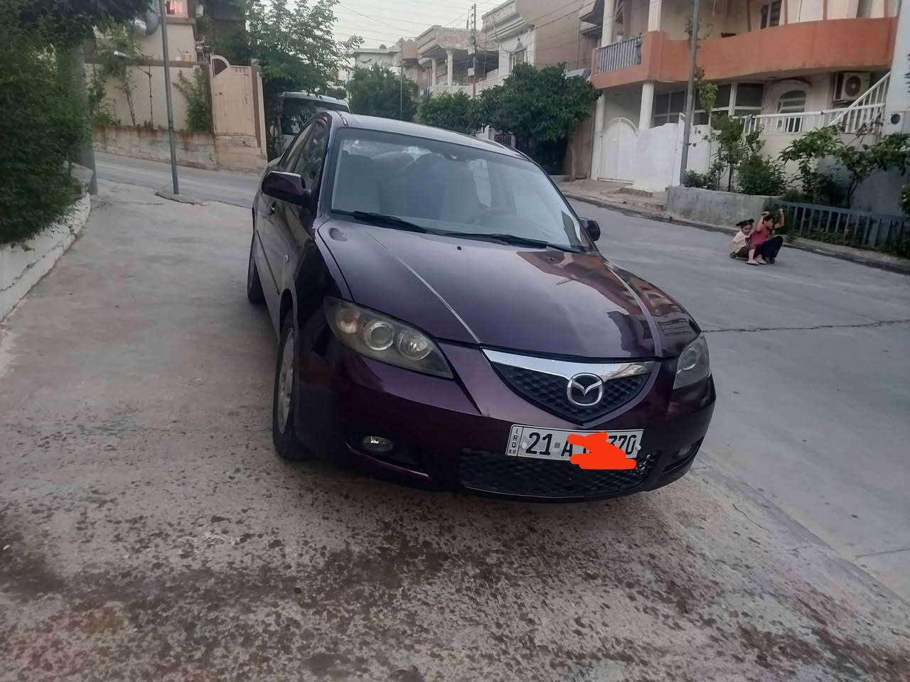 مازدا ٣ مۆدێل 2008 خلیجی مەکینە 1.6l مەرغوب،
سەیارەیەکی زۆر جوان و کەم مەسرەفە، چوارجام کارەبایە و شاشە ئایپادی بۆ دانراوە ئێرباگی نەتەقیوە تەنانەت دەعامیەکانیشی شەریکەن. حیزام کراوە لەسەر کاڵبوونەوە. ڕەقەم سلێمانیە و سەیارەکەش لە سلێمانیە.
ژمارەی مۆبایل: *********** السليمانية, العراق
