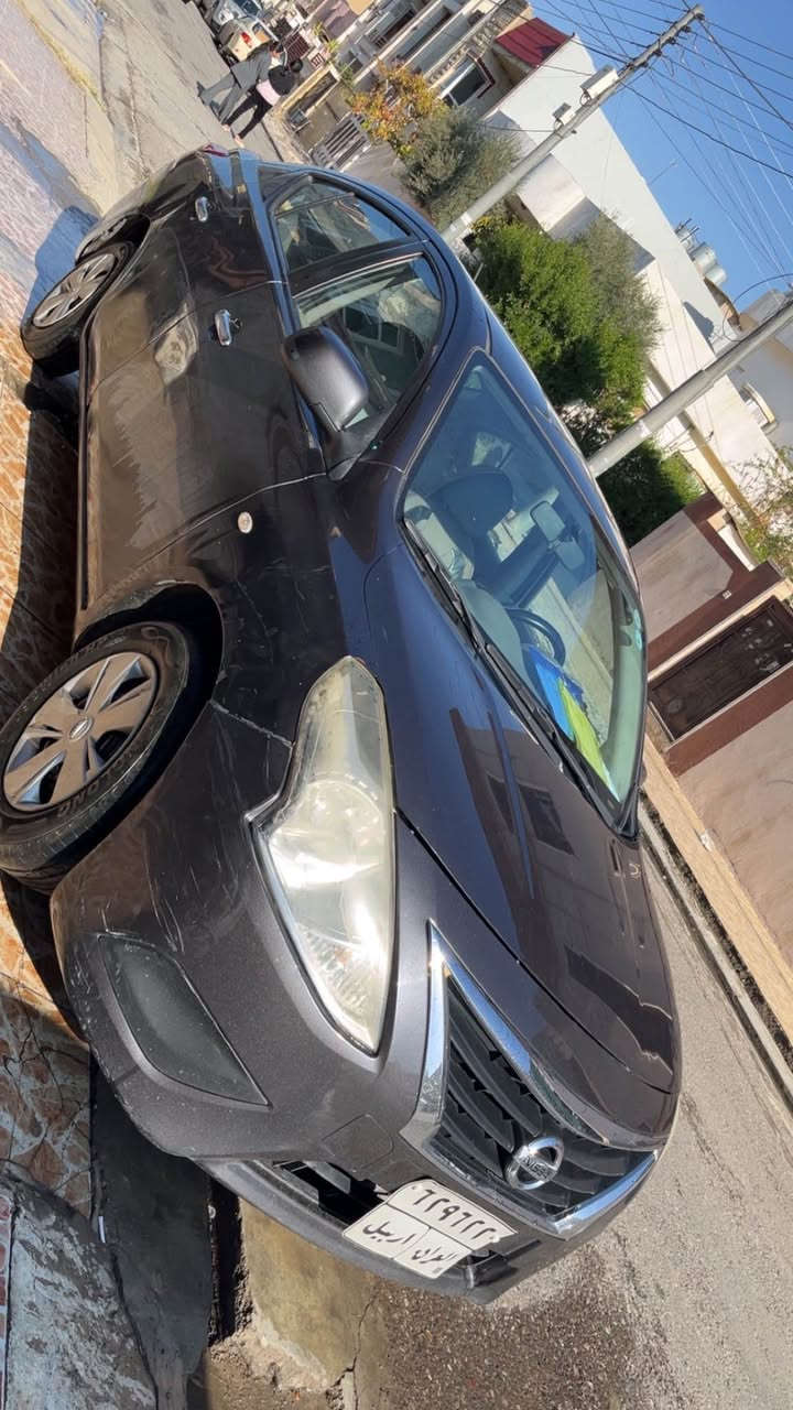 Nissan sunny 2018
شه ش بارجه ي هه يه جه مبه كي خه فيفي بشتي هيه. هه موو شته كي به شهرت دار و به ردي 
زماره ي موبايل *********** أربيل, العراق
