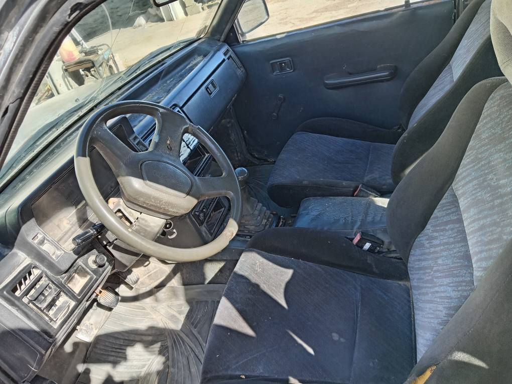 پیکاب مازدە مۆدێل 1990
*********** ديبيس, كركوك
