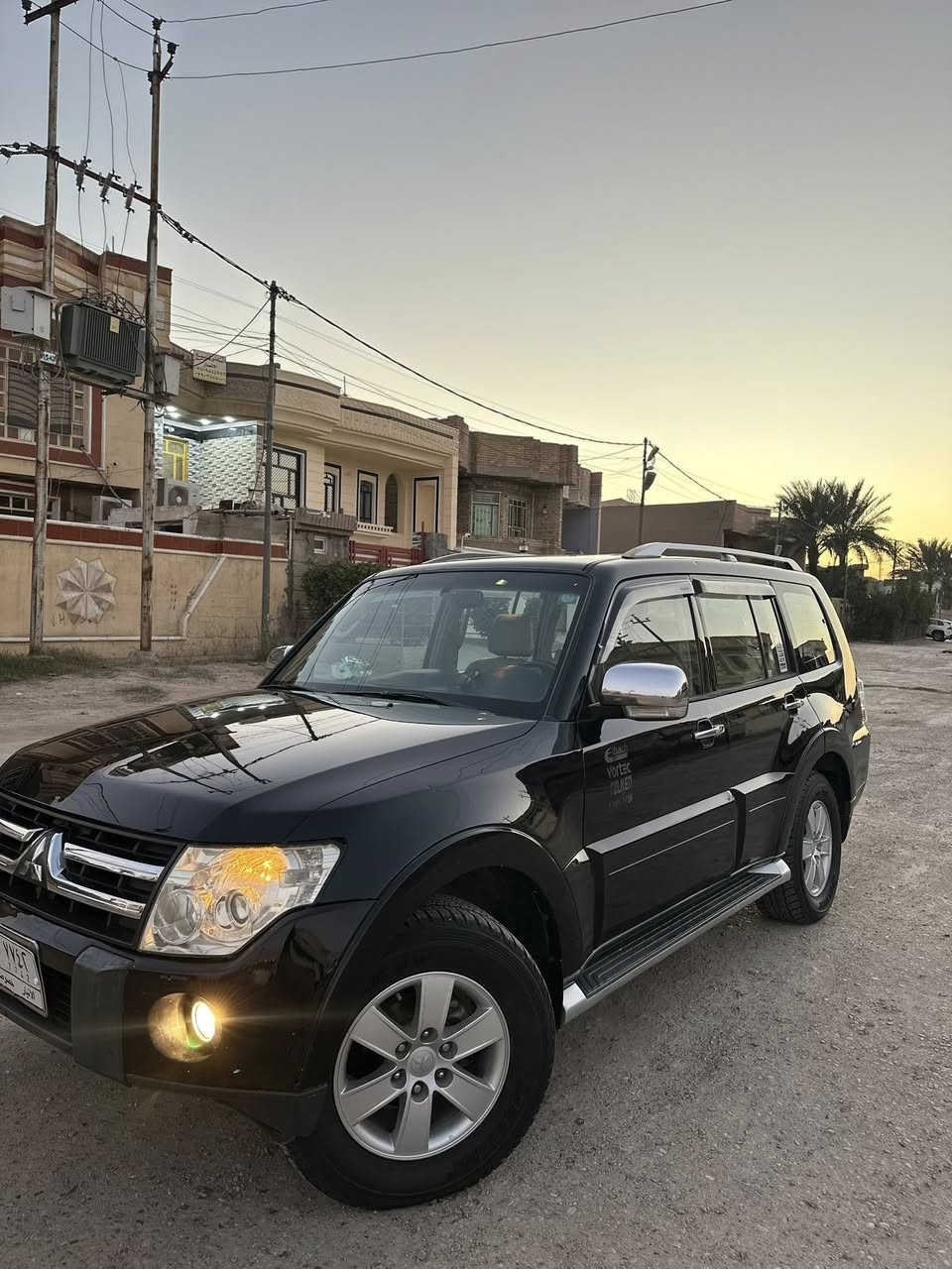 باجيرو  2007 حبتور اعلى فئة
محرك 3000
مكفولة من الصبغ والحادث سيارة مال بيت ونضيفة كلش
السعر ١٢٥ ورقة قفل
مواصفاتهة 
لايتات زنون
دمام وسستم سوت روك فورد
ثلاجة
زراكات
مري شفط
تدفئة كشنات
دفلوك
سلايد روف
كشنات جلد 
كشنات كهرباء
تخم تاير جديد
حساسات خلفية
تواصل على هذا الرقم *********** 
شباب شرط الي يجي يشتري يفحصة ميكانيك وصبغ وكهرباء يالة ابيعلة ويفحصهة بل مكان الي هوة يختارة مكان السيارة الفلوجة
