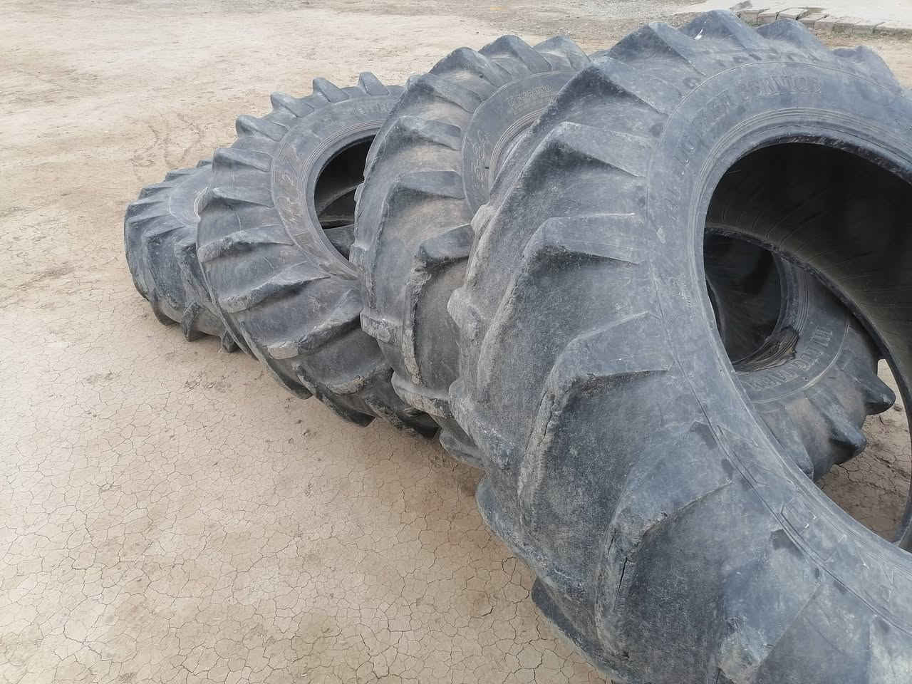 تيارات احجم 34عل 18 تصل عل رقم تدلل ***********
