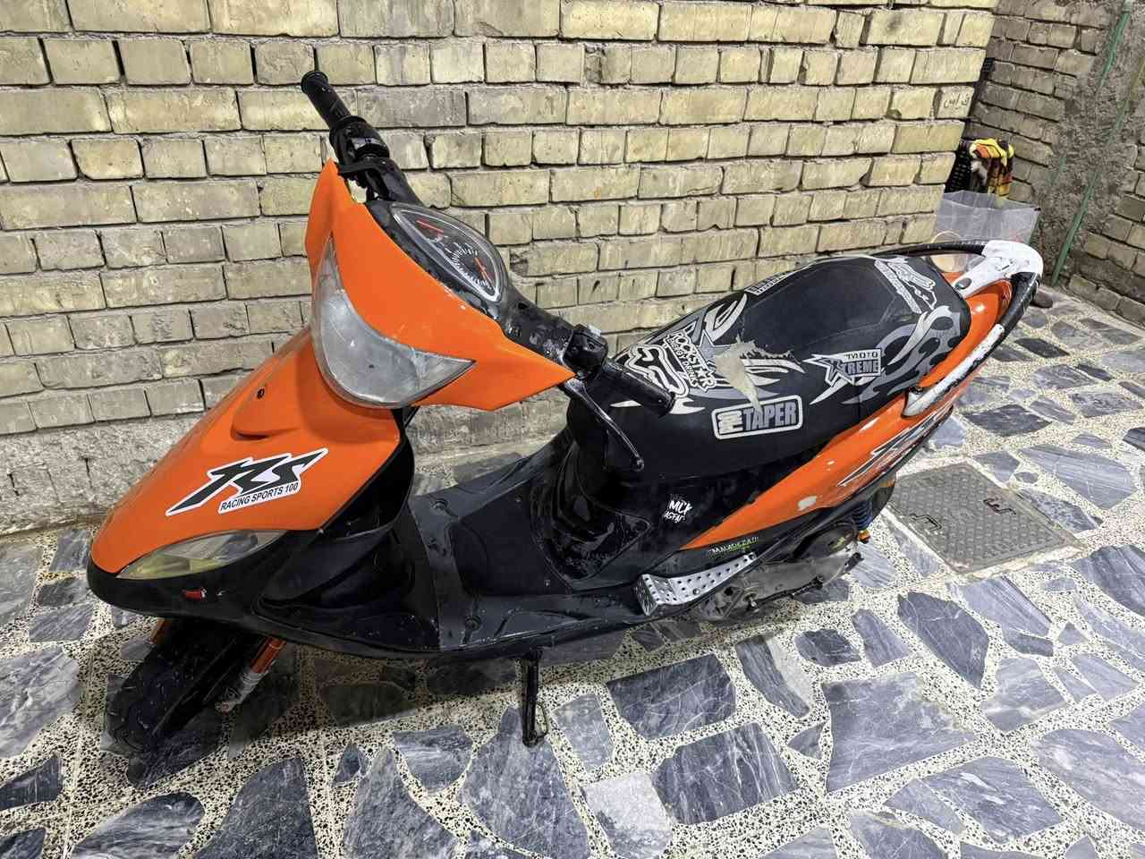 سلام عليكم دراجه ماكس عدله برتقالي دراجه حلوه كلش وجديده شغاله عوزه بس باتري اعتقد مكينه حلوه المكان بغداد المعامل قرب حينصر متواجد خاص السعر ٤٥٠وبيه مجال


**إذا كنت صاحب هذا الإعلان وتريد حذفه لأي سبب، رجاءا أرسل رسالة إلى الدعم الفني**