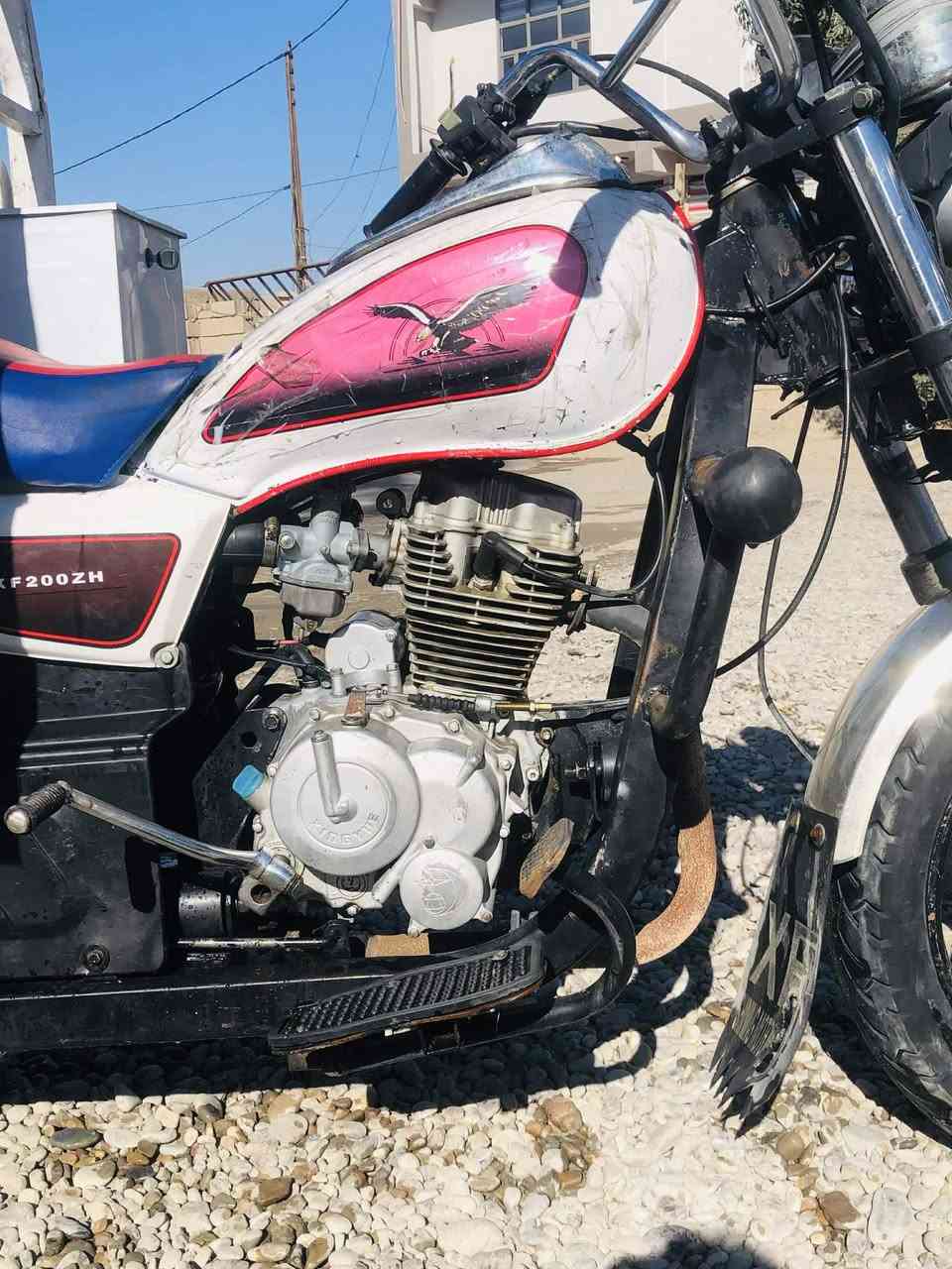 سلام عليكم ستوته للبيع موديل2020 نضيفه اوراق موجوده سايد بريك شغال كهربائيات كله شغاله دبلات امامي وبدي شغالت ناعمه بلطسه اي عيب مابي سعر 975 وبي مجال للستفسار *********** مكاني جلولاء
