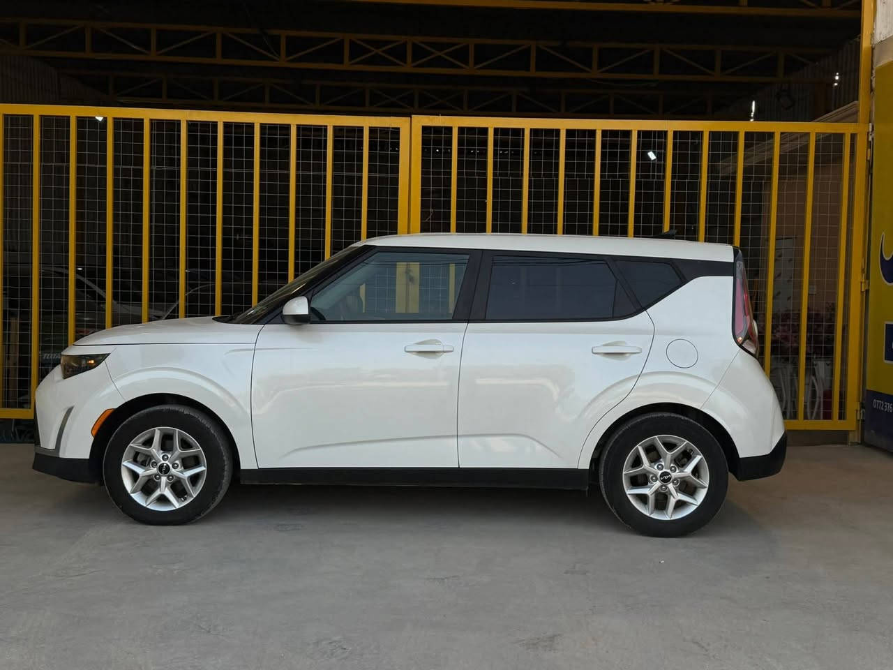 كيا صول KIA SOUL LX 2025
صور الحادث و السونار مرفق بالمنشور 

بدون رقم 

مكان السيارة بابل 

السعر 149 وبيه مجال بسيط 

للتواصل 

 ***********

***********
