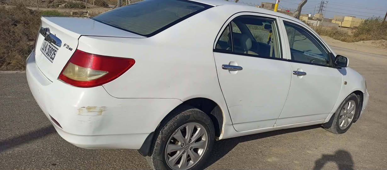 السلام عليكم
BYD
  موديل  2013 
سيارة رقم بابل
تخم تاير 
هزه جديده
كير اوتماتيك
مكان السيارة الديوانية 
السعر 55 
الاستفسارعلئ الرقم  .***********

((((خوان مكلف بنشر))))
