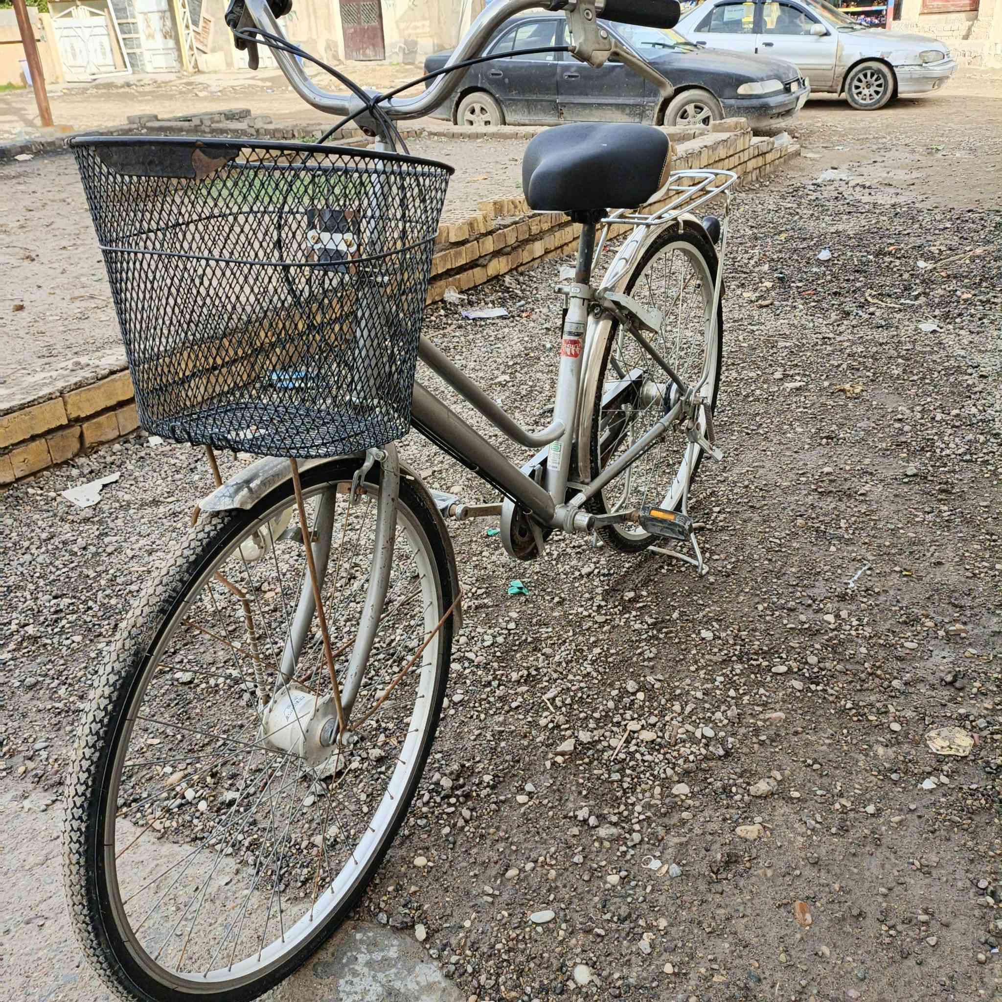 سلام عليكم خوان بايسكل اللبيع حجم 26 حساس شغال السعر 75وبي مجال مكان الراشديه *********** بس واتساب
