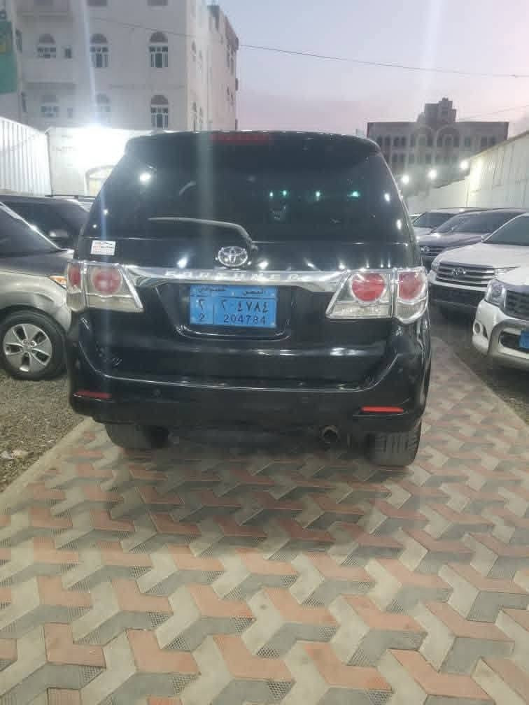 فورشنر 2014 
اربعه بستون 
تماتيك 
دبل 
مجمرك مرقم
مضموووون كررت
السعر 39000 سعودي 
متوفره لدى 
معرض عبدالرحمن التام لتجارة السيارات 
العنوان صنعاء دارسلم
 للتواصل 
781541599/ابو علي


**إذا كنت صاحب هذا الإعلان وتريد حذفه لأي سبب، رجاءا أرسل رسالة إلى الدعم الفني**