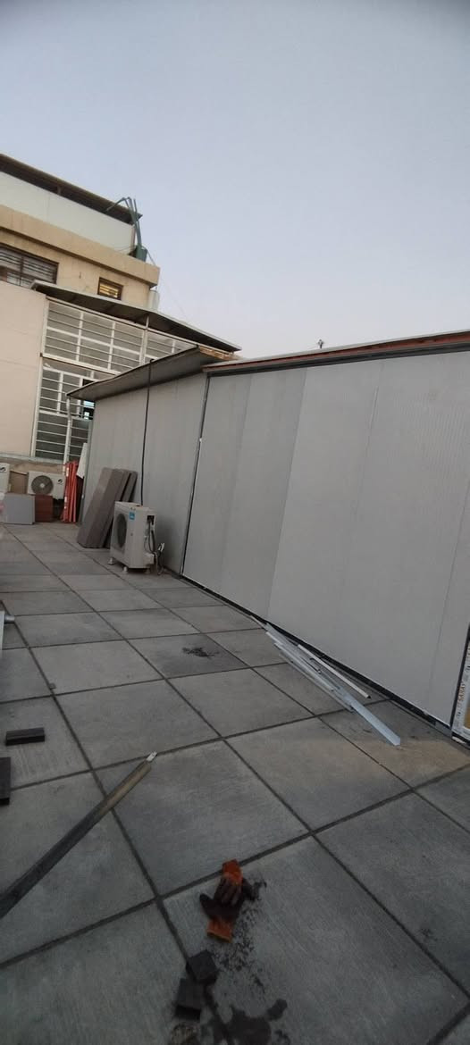 السلام عليكم
الصباح للكرفانات 
عمل جميع اعمال السندويج بنل 👷🏼غرف مخازن مشتملات🏠 
 سعر المتر ( 25 الف ) كرستة وعمل ⚒️🔨
يشمل الكهرباء⚡+ باب🚪 + وشباك 🪟
اي استفسار عدكم الخاص موجود +واتساب 
***********
#كرفانات #سندويج_بنل #مخازن_سندويج_بنل #غرف_من_السندويج_بنل
