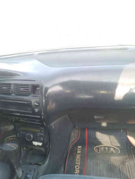 سلام عليكم كورلا موديل 1994سياره بسمي مشروع وطني بعده ما ساقطه السنويه مكينه و كير شادهن قبل أربع اشهر مكينه1400 بيه خياسات أطراف البوب السعر 44وبيه مجال رقم ***********مكان السياره بغداد
