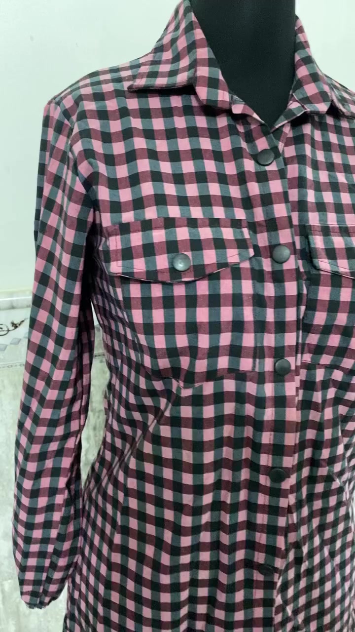 عندي ملابس جدد للبيع الأسعار تبدي من ٣ الاف لل٧ الاف 
الي يحب يراسل خاص ادزلة بقية القطع


**إذا كنت صاحب هذا الإعلان وتريد حذفه لأي سبب، رجاءا أرسل رسالة إلى الدعم الفني**