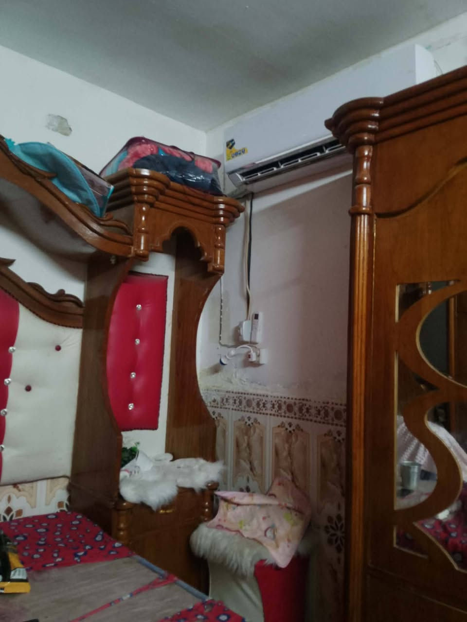 غرفه نضيفه للبيع ام سته قاطين السعر مليون المكان شطره شراي يجي خاص


**إذا كنت صاحب هذا الإعلان وتريد حذفه لأي سبب، رجاءا أرسل رسالة إلى الدعم الفني**