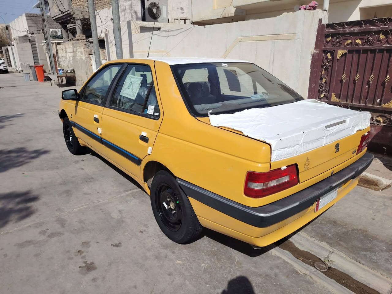 بيجو لميس اكد ٢٠١٦ دشبول عالي شكل جديد كفاله عامه رقم بغداد مداور ثاني يوم  السياره موجوده بالديوانيه العسر ٤٥ وبيها مجال بسيط مامتواجد ع الخاص  ***********
