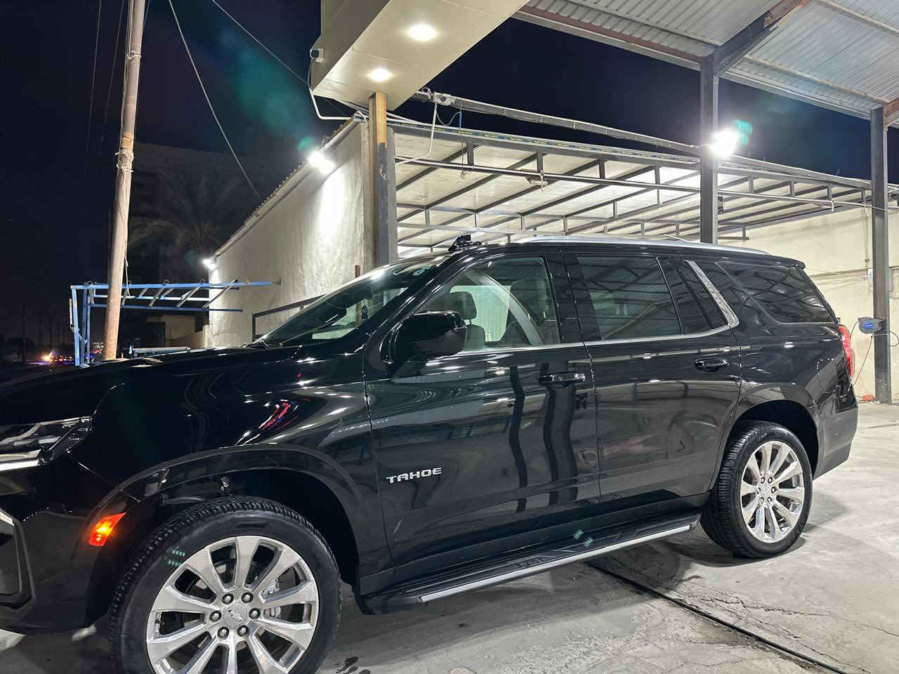 تاهو 2021LTخليجيه ماشيه ٤٢ الف مكفوله كفاله عامه عدى رصعه صغيره بالجاملغ الخلفي 
المواصفات 
كشنات جلد 
بانوراما 
فور ويل مع تو ويل مع نظام اوتو للتسلق ومنع الانزلاق 
ويل كبير حجم ٢٤ 
محرك ٥٣٠٠ المرغوب
داتا شو بالجام الأمامي
نظام تقليل صرف الوقود 
نظام نزول جبلي 
لايت زنون عالي ناصي 
سقف بانوراما طويل
السعر 510
الاستفسار***********
