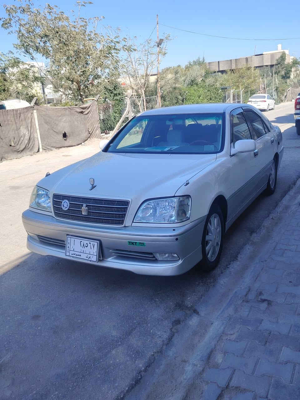 سلام عليكم
ملكه للبيع دكمتين مكفوله رقم كركوك مدفوع كمركه كامل بس باقي على الأرقام  ***********
