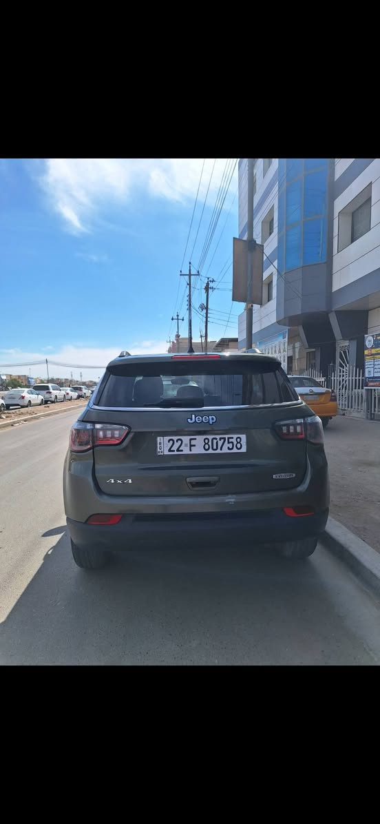 جيب كومباس ٢٠٢١ رقم اربيل باسم شركة حادث بنيد وجاملق تبديل وصبغ السيارة نظيفه وجاهزه 
السعر ١٣٠ 
*********** 
البصرة دور الضباط
