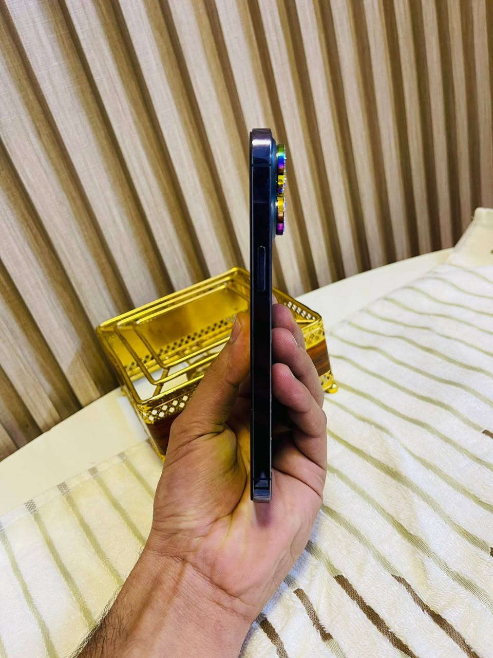 14برو ماكس az ذاكره 256 مبدل شاشه وبطاريه اصلي شغال من كلشي سعره ٦٠٠ وبي مجال بسيط وتساب *********** مكاني بغداد
