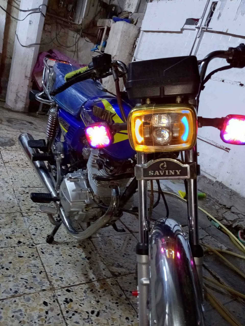 سلام عليكم دراجه ايراني سونك
خمسه كير دراجه خير من الله سعر 425 قفل قفل 
دراجه نضيفه تفاصل اكثر *********** وتساب Colombo, Sri Lanka
