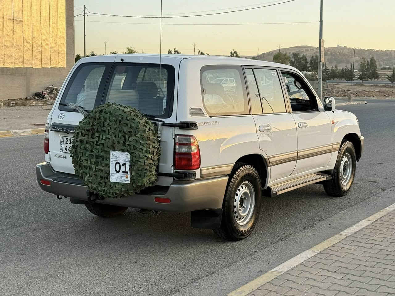 مواسه فات سيروبع Gx گير عادى
ته بريت مه ركه زى ده بل فلچه هؤك ئاوينه كاره باى هه مو گيانى به شه رت ئيشه كات يه ك كيشه ى تيا نيه 
سه ياره كه هين مه عره ز نيه هين ده س خومانه سه نه ويوو هه مو شتى تازه يه 
گوشتو به ره ده رگاو ناوى كامل له سه ر شه ريكه ماوه كوشنى درواى تيا نيه 
٥ تايه يى لؤكى له سه ره يه ك په له يه بوياخى هه يه تاقمم پيش ٢هه فته يه داگيراوه مه كينه ى كامل لاى خومان ناويمان گؤريه ته شه ريكه هيچ مه سره فى تيا نيه سؤنه ره كه شيم داناوه 
 سعر 175 ور ق و مجال ***********
